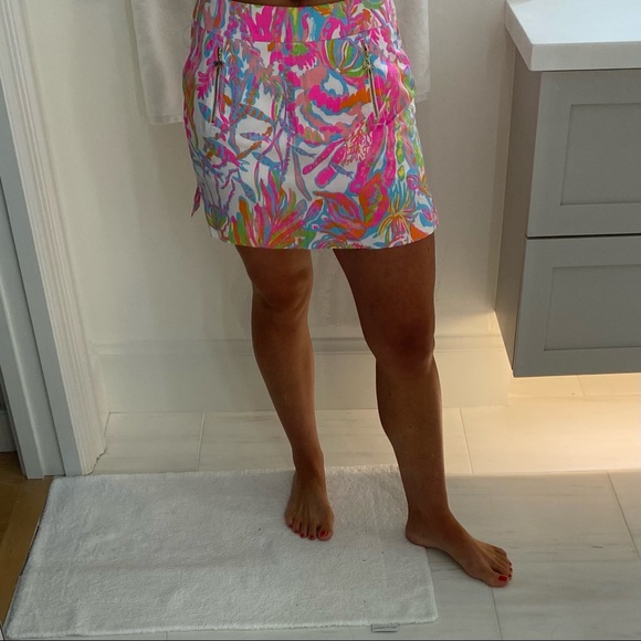 NWT - Lilly Pulitzer Marigold Skort Scuba to Cuba - Picture 2 of 11
